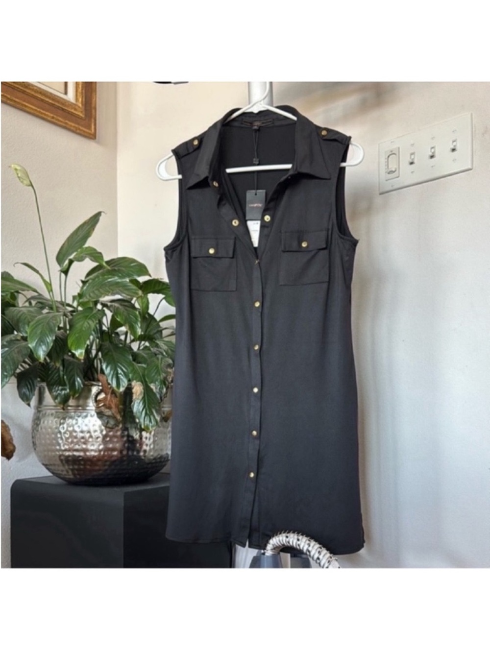 NWT Maxsport Black Shirt Tunic Top Sz M Snap Closure Sleeveless Side Deep Slits